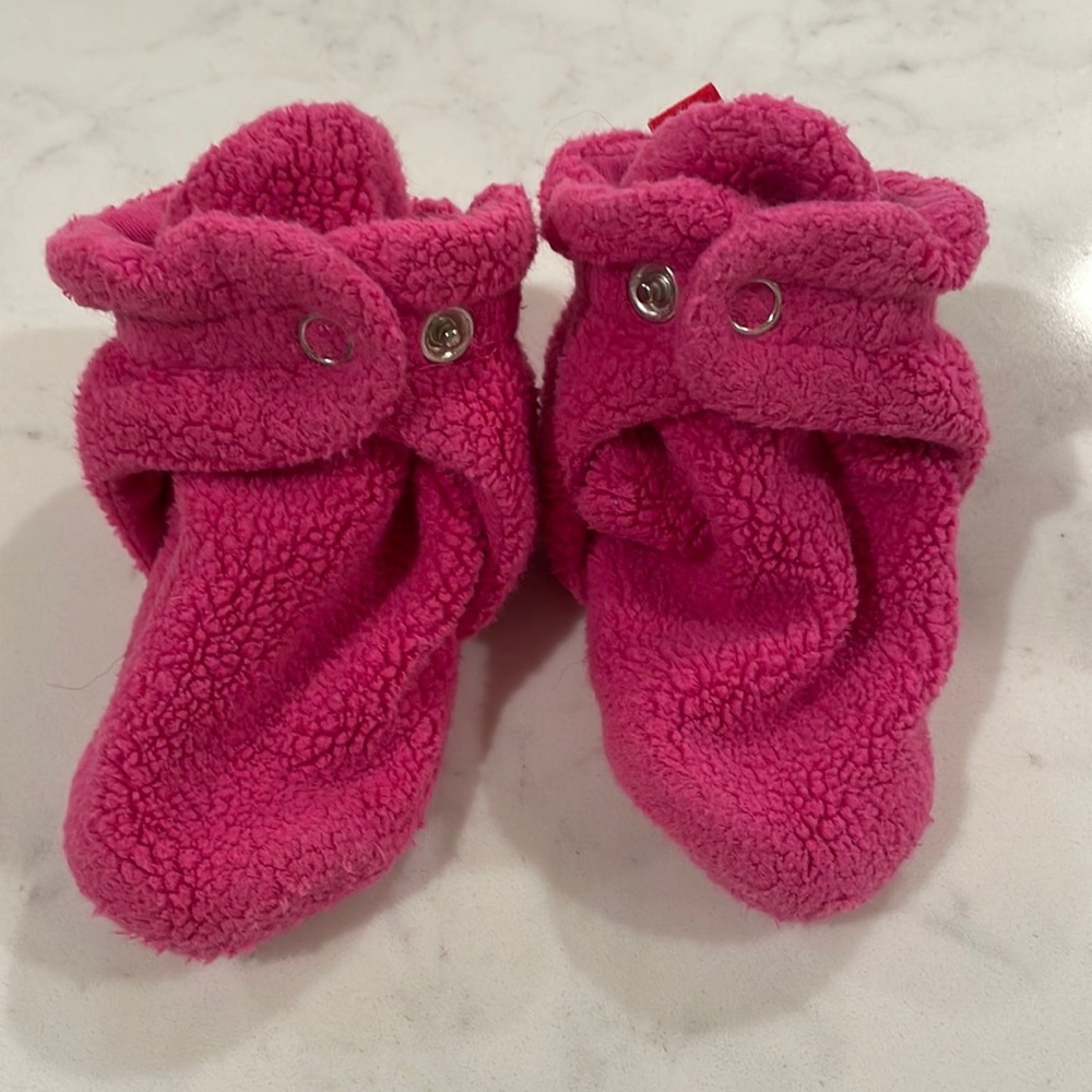 Zutano baby booties size 12m